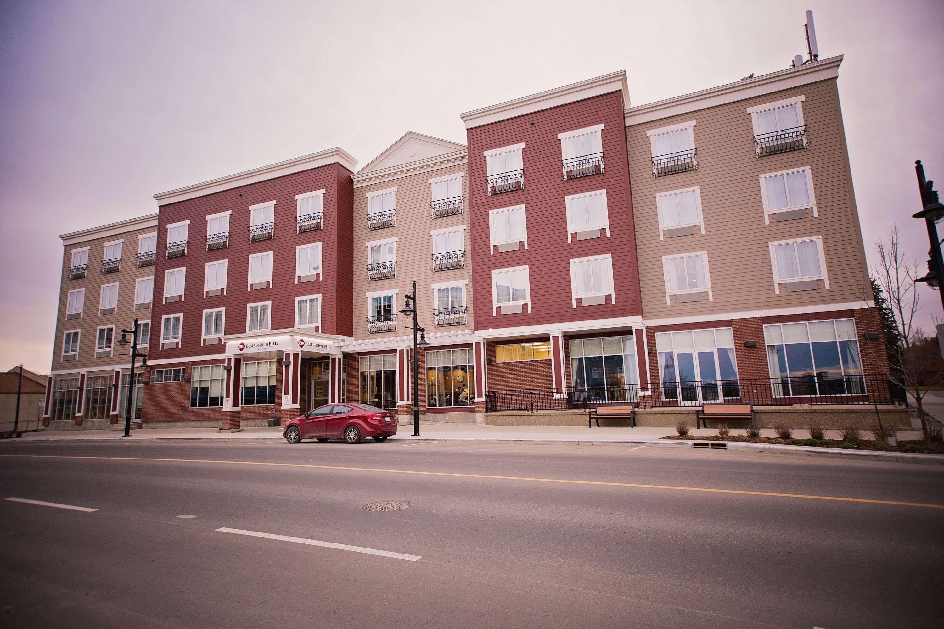 Best Western Plus Chateau Inn Sylvan Lake Exterior foto